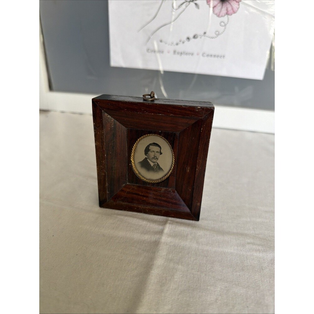 antique Victorian 19th-century oval portrait  deep-set mitered wood block frame